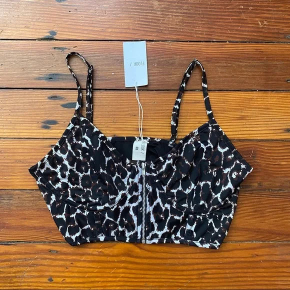 NWT Flook/. Flook the Label zip up bra top - Picture 2 of 7